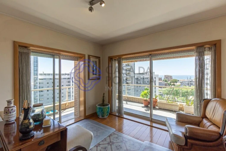 Apartamento T4 para Venda em Aldoar, Foz do Douro e Nevogilde Foto 18
