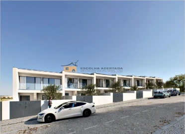 Moradia T3 para Venda em Gondomar (São Cosme), Valbom e Jovim