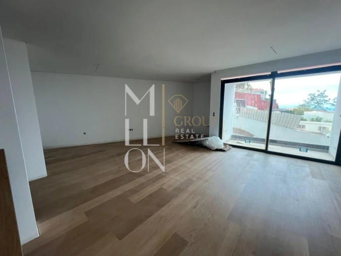Apartamento T2 para Venda em Caniço Foto 7