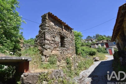 Moradia para Venda em Vila Nova