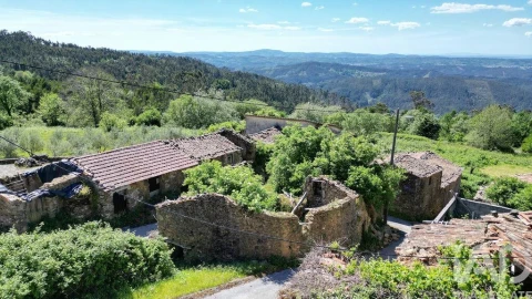Moradia para Venda em Vila Nova