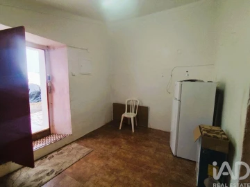 Moradia T3 para Venda em Orada