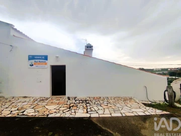 Moradia T3 para Venda em Orada