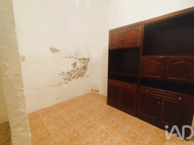 Moradia T3 para Venda em Orada Foto 17
