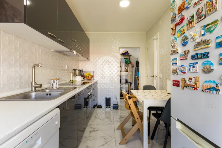 Apartamento T2 para Venda em Seixal, Arrentela e Aldeia de Paio Pires Foto 5