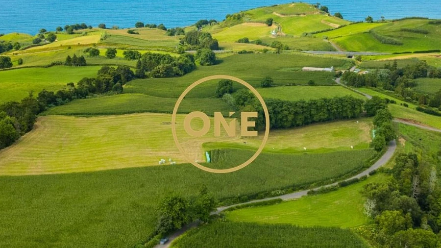 Terreno para Venda em Lomba da Maia
