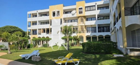 Apartamento T1 para Venda em Quarteira