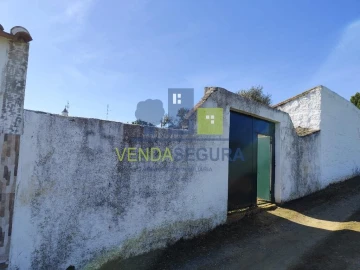 Moradia T4 para Venda em Santo Agostinho e São João Baptista e Santo Amador