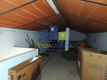 Moradia T4 para Venda em Santo Agostinho e São João Baptista e Santo Amador