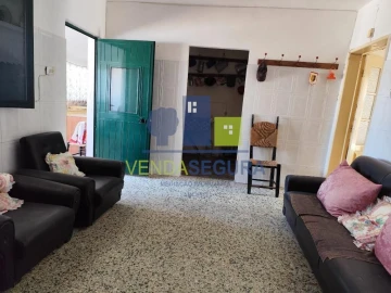 Moradia T4 para Venda em Santo Agostinho e São João Baptista e Santo Amador