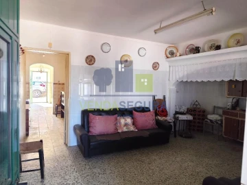 Moradia T4 para Venda em Santo Agostinho e São João Baptista e Santo Amador