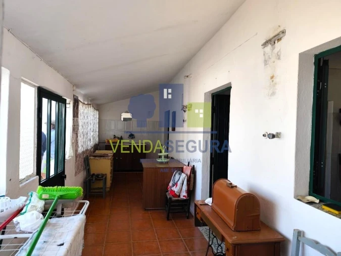 Moradia T4 para Venda em Santo Agostinho e São João Baptista e Santo Amador Foto 17