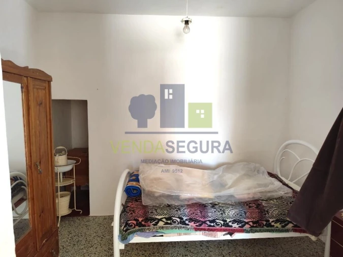 Moradia T4 para Venda em Santo Agostinho e São João Baptista e Santo Amador Foto 9