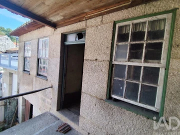 Moradia T3 para Venda em Lagares