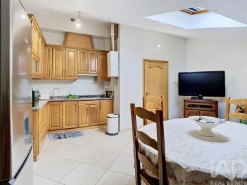 Apartamento para Venda em Arrimal e Mendiga