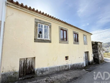 Moradia T2 para Venda em Lobrigos (São Miguel e São João Baptista) e Sanhoane