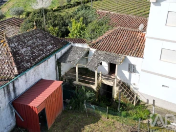 Moradia T2 para Venda em Lobrigos (São Miguel e São João Baptista) e Sanhoane
