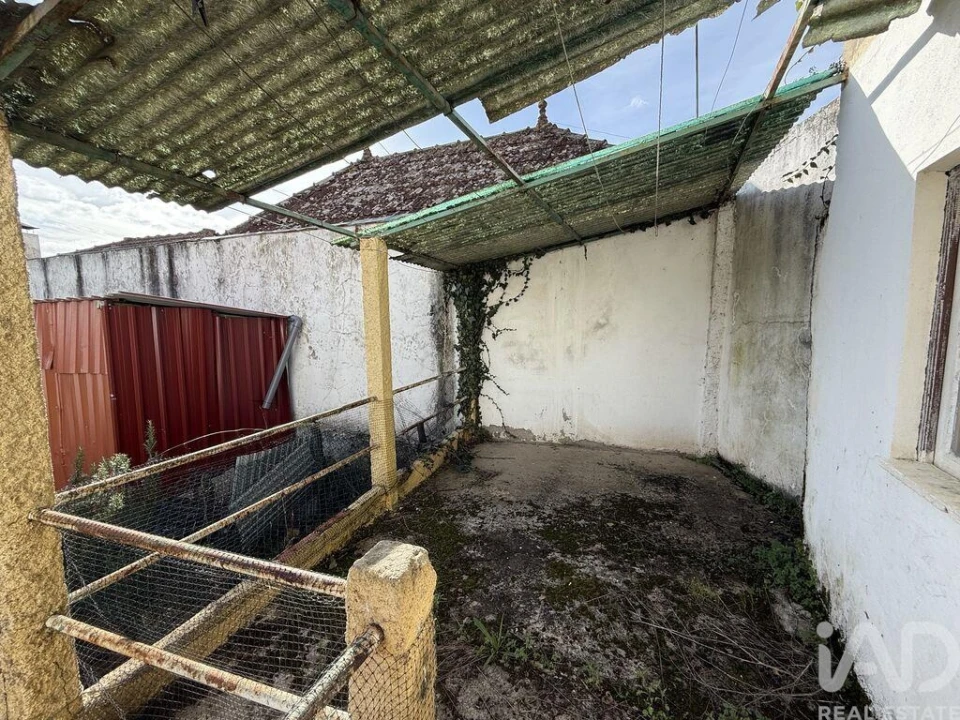 Moradia T2 para Venda em Lobrigos (São Miguel e São João Baptista) e Sanhoane Foto 19
