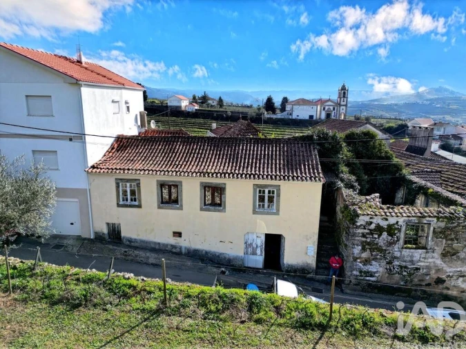 Moradia T2 para Venda em Lobrigos (São Miguel e São João Baptista) e Sanhoane