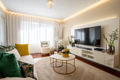 Apartamento T2 para Venda em Caniço