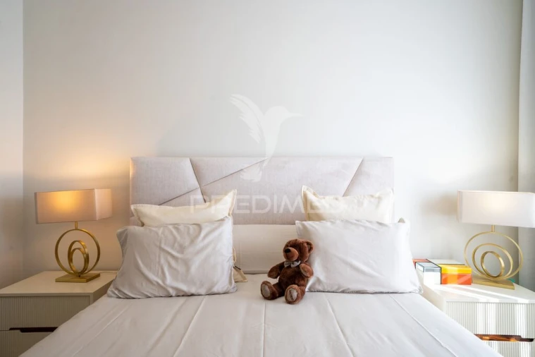 Apartamento T2 para Venda em Caniço Foto 10