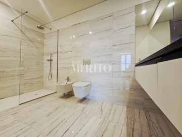 Apartamento T3 para Venda em Póvoa de Varzim, Beiriz e Argivai