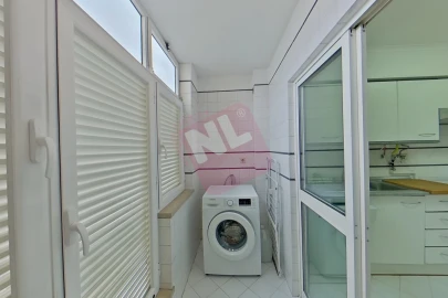 Apartamento T1 para Arrendamento em Lumiar