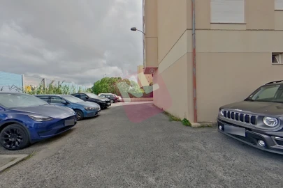 Apartamento T1 para Arrendamento em Lumiar