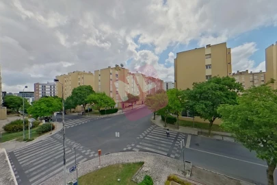 Apartamento T1 para Arrendamento em Lumiar