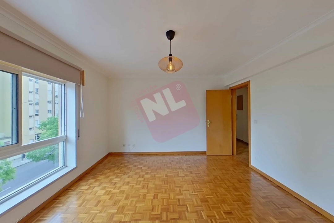 Apartamento T1 para Arrendamento em Lumiar Foto 22