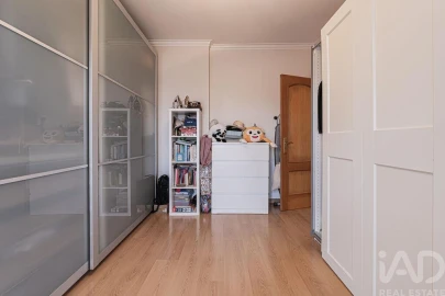 Moradia T4 para Venda em Palhais e Coina
