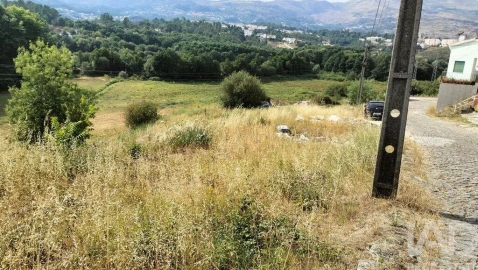 Terreno para Venda em Pena, Quintã e Vila Cova