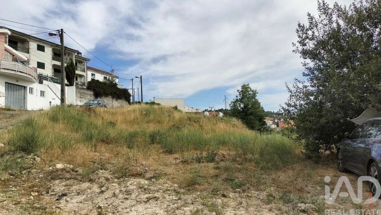 Terreno para Venda em Pena, Quintã e Vila Cova Foto 20