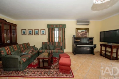 Moradia T4 para Venda em Quinta do Anjo