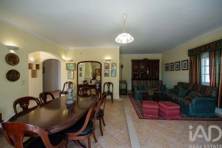 Moradia T4 para Venda em Quinta do Anjo Foto 12
