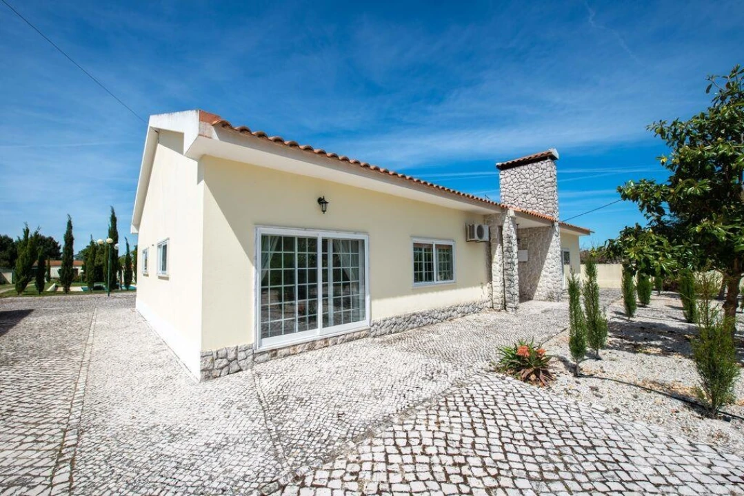 Moradia T4 para Venda em Quinta do Anjo Foto 31