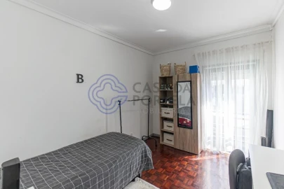 Moradia T4 para Venda em Aguas Santas