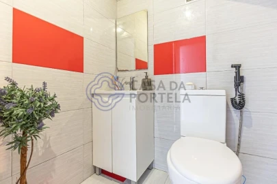 Moradia T4 para Venda em Aguas Santas