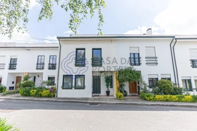 Moradia T4 para Venda em Aguas Santas