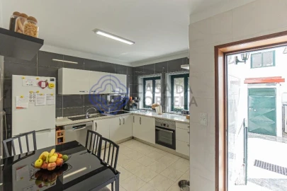 Moradia T4 para Venda em Aguas Santas