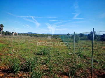 Terreno para Venda em Alcantarilha e Pêra