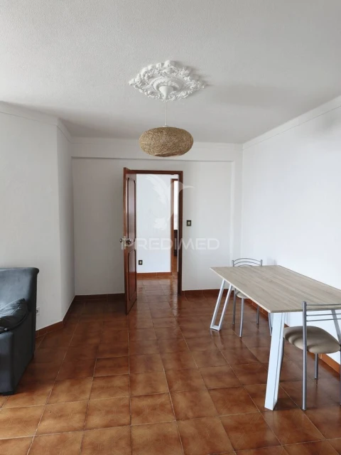 Apartamento T3 para Venda em Ribeira de Nisa e Carreiras