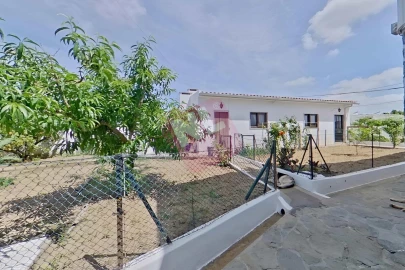 Moradia T5 para Venda em Turcifal