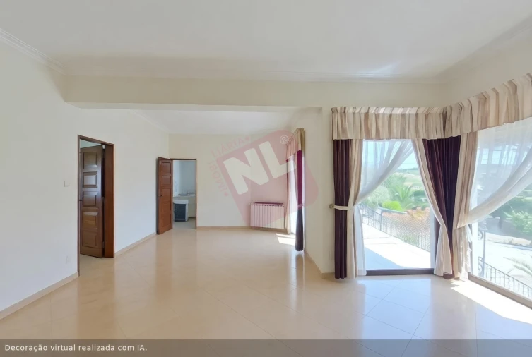 Moradia T5 para Venda em Turcifal Foto 47