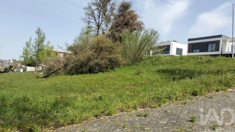 Terreno para Venda em Leiria, Pousos, Barreira e Cortes