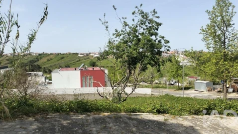 Terreno para Venda em Leiria, Pousos, Barreira e Cortes