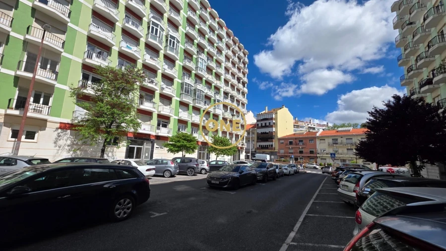 Apartamento T2 para Venda em Benfica Foto 26