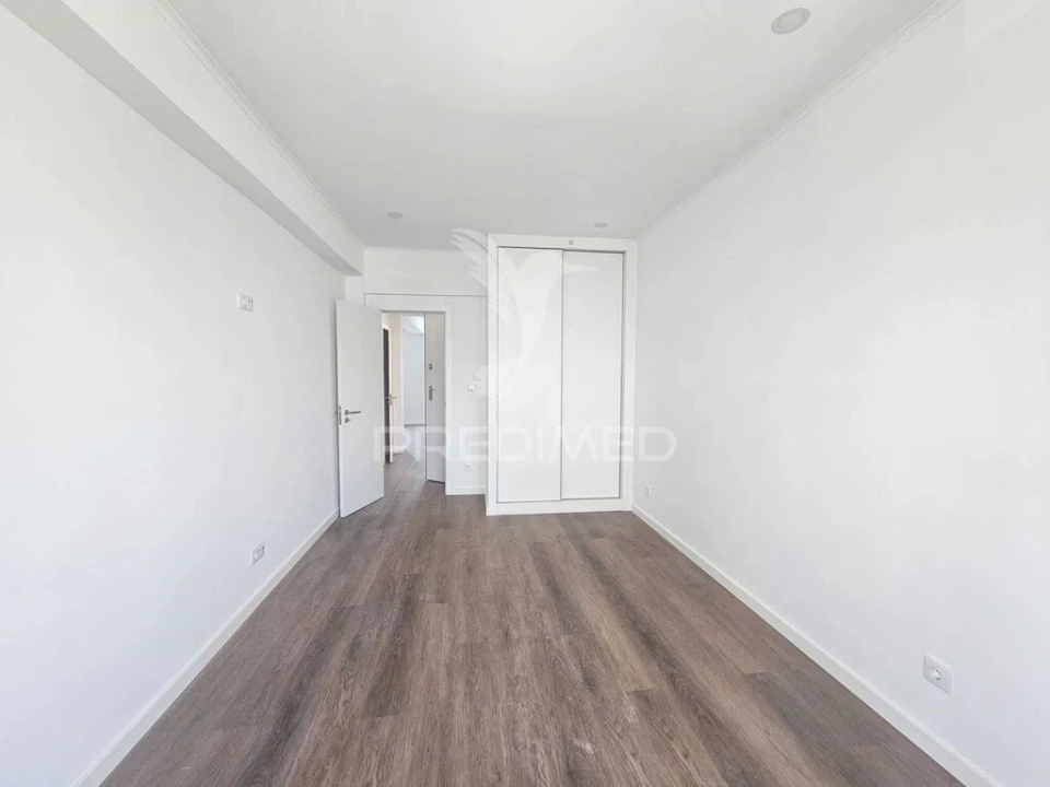 Apartamento T2 para Venda em Venteira Foto 11