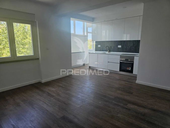 Apartamento T2 para Venda em Venteira Foto 18