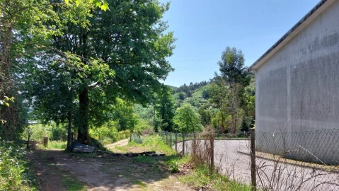 Terreno para Venda em Tabuaças